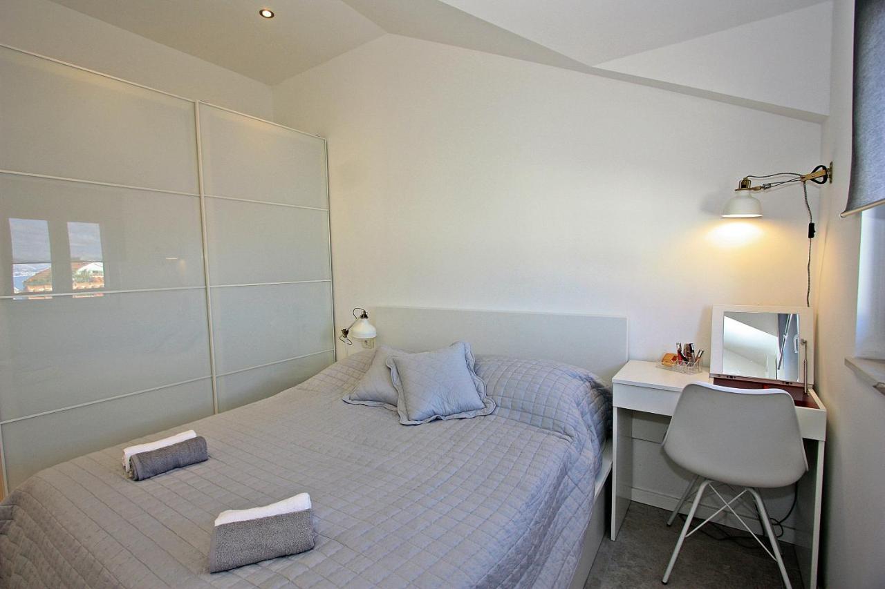 Apartman Ivana Supetar Zewnętrze zdjęcie